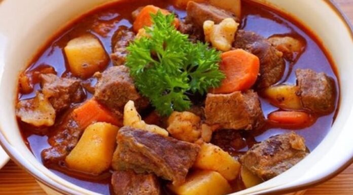 “The Ultimate Guide to Tender Beef Stew: A Time-Saving Recipe”