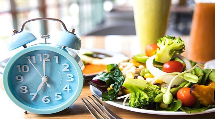 Intermittent Fasting 5:2: Supercharge Your Health with This Powerful Dieting Strategy