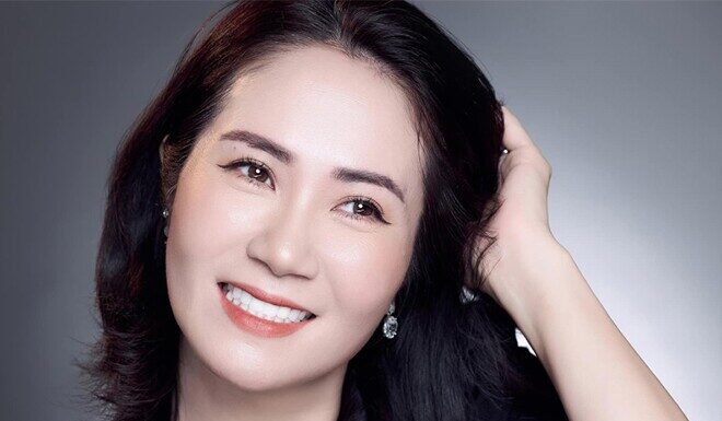 “Stunning On-Screen Mother-in-Law: Actress Quynh Luong’s Ageless Beauty Captivates Audiences Across Northern Vietnam”