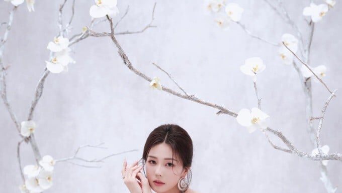 “4 Secret Whitening Tips: Get that Flawless, Porcelain Skin”