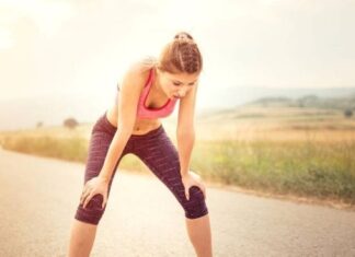 When Walking, Be Alert for These 4 Signs of Diabetes