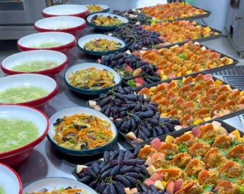 “Parents Shocked by $2.50 Daily Lunch Fee for Kindergarteners”