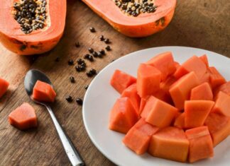 The 3 Fruits Rich in Fiber to Trim Your Waistline