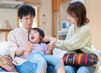 The Four ‘Marks’ of a Child Destined for Great Wealth: A Filial Piety Tale