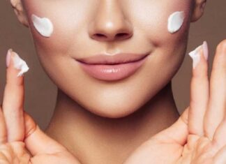 6 Moisturizing Mistakes: How You May Be Aging Your Skin