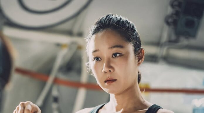 “Ageless Beauty Secrets: Unveiling Gong Hyo Jin’s Youthful Radiance at 45”