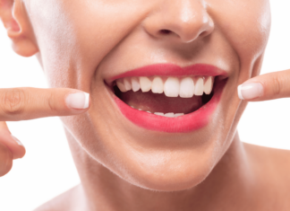 “Gorgeous Gum Health: The Secret to a Dazzling Smile for Women”