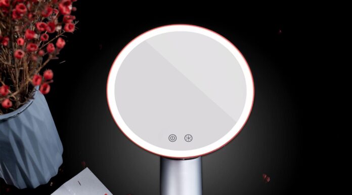 The Perfect Glow-Up: Enhance Your Beauty Routine with the KATA Miro O2 LED Vanity Mirror