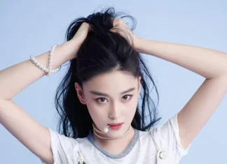 “Lyrical Demon” Zhang Xin Yu Loses 6.6 lbs in 5 Days, Glowing Skin Amazes All