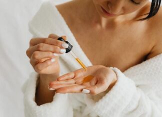 The Ultimate Guide to Skincare Ingredients for Your 40s: Unlocking Youthful Radiance