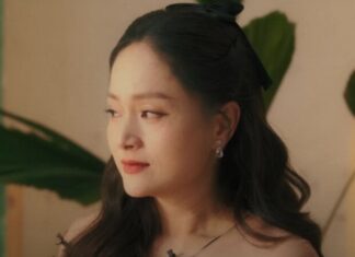 “Lan Phương’s Emotional Visit to Her Cousin in the Hospital: A Heart-Wrenching Reminiscence of Her Own Lonely and Painful Birth Experience with Her Foreign Husband.”