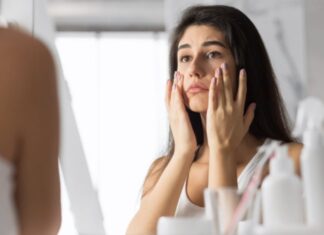 Four Fundamental Tips to Combat Skin Allergies Caused by Cosmetics