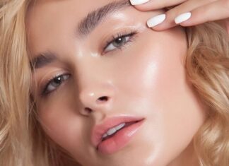 The Ultimate Guide to a Flawless Festive Look: 6 Simple Steps