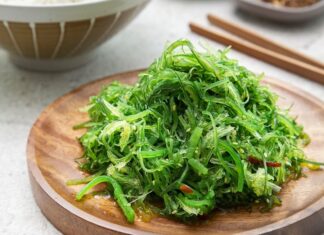 A Green Superfood: This Vegetable Has 7 Times More Calcium Than Milk!