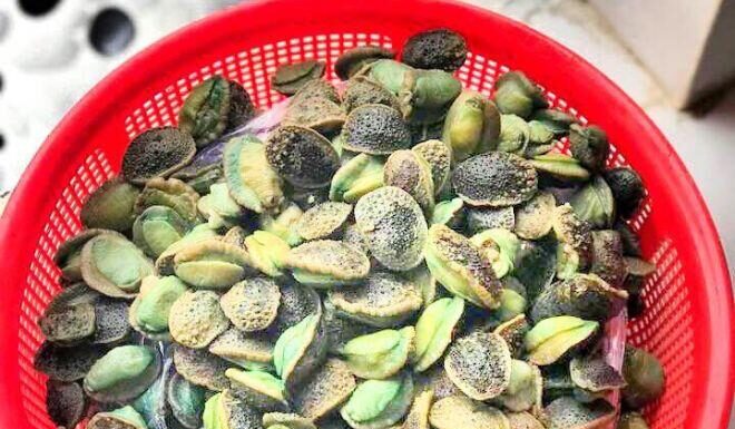 The Beast of Thanh Hoa: A Culinary Delights with a Fierce Name.