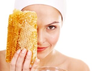 6 Honey Beauty Hacks for Exfoliating and Brightening Your Skin