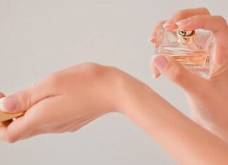 The Perfect Scent: A Guide to Making Your Fragrance Last All Day