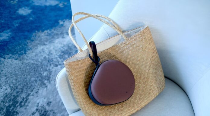 JBL Tour One M3: A Pair of Headphones That’s Both a Looker and a Tasty Treat!