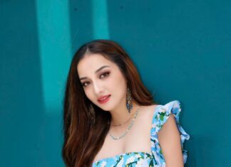 The Vibrant Return of Janet Hoang