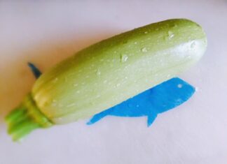 “A Budget-Friendly Superfood: Stir-Fry with Meat for a Delicious and Nutritious Meal”