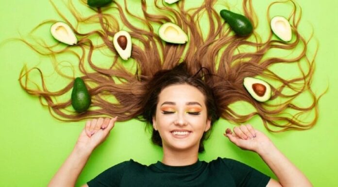 The Ultimate Hair Mask: 4 Avocado-Based Treatments for Luscious, Healthy Locks