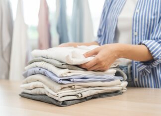 How to Remove Toilet Paper Stains from Clothes: A Simple and Effective Solution