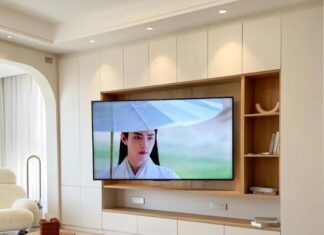 Why Are More People Opting to Remove the TV From Their Living Rooms? This Rising Alternative Takes the Spotlight.