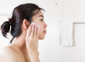 The Ultimate Guide to Mastering the Art of Cleansing: Uncover the Secrets to Healthy and Glowing Skin