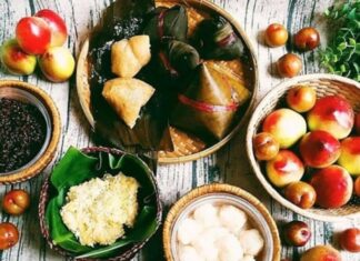 Why Do People Eat Duck Meat During Tết Đoan Ngọ (the 5th of the Fifth Lunar Month)? Can Duck Meat Be Used as an Offering Instead of Chicken?