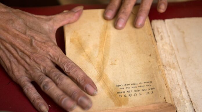 3 Things You Should Never Throw Away, and 4 Things You Should Never Bring Home.