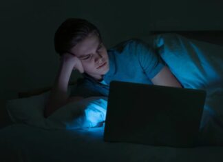 The Late Night Wake-Up Call: Is Your Bedtime Ruining Your Health?