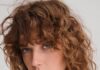 4 Curly Hairstyles to Impress at the Year-End Party