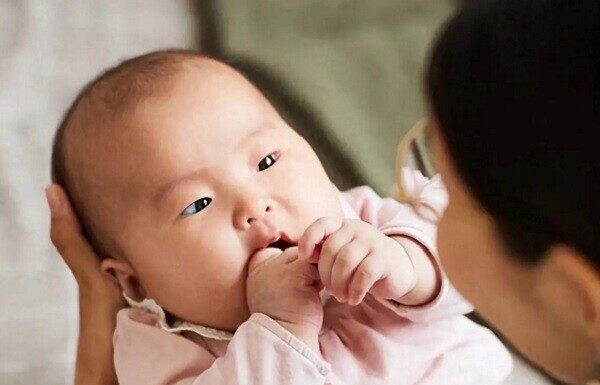 Nurturing a “Language Prodigy” Child is Easy: 6 Expert Tips for Moms