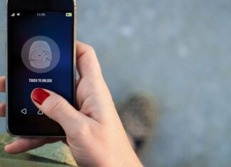 Why Do Experts Advise Against Using Fingerprint Unlock for Your Phone?