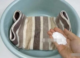 “Revive Your Old, Stained, and Stiff Towels: A Quick Fix to Make Them Look Brand New.”
