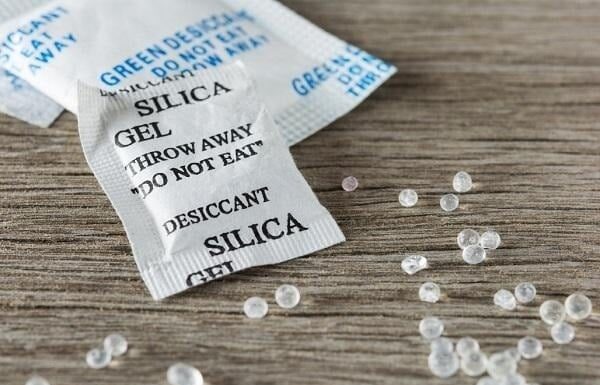 The Amazing Silica Gel Packet: Discover the Surprising Money-Saving Hacks You Need to Know