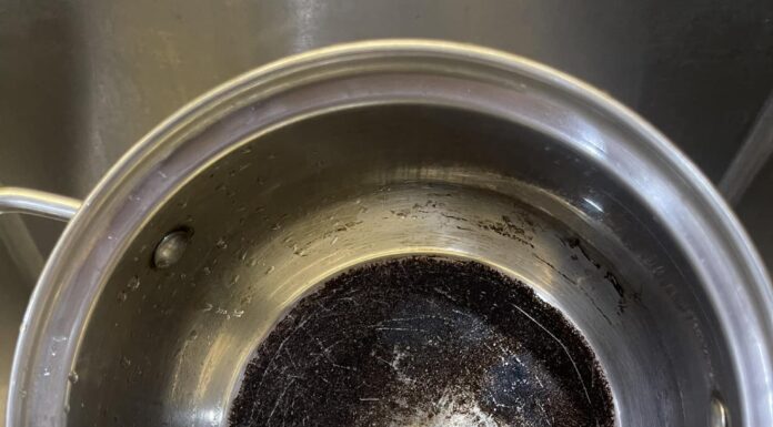 The Ultimate Guide to Removing Stubborn Stains: Transform Your Burned Pot into a Sparkling Clean Dream
