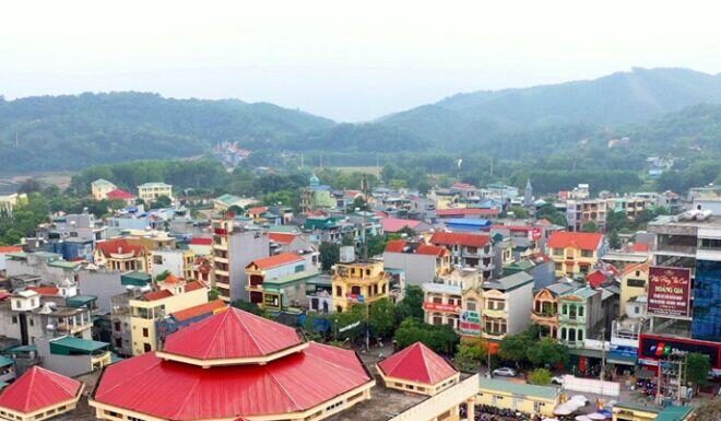 The Ultimate Foodie Paradise: Discover the Unique Market Hiding in Quang Ninh’s Heart