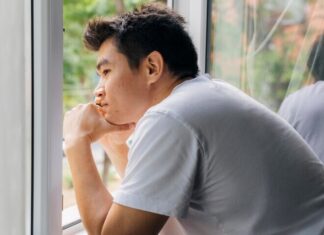 “Father-in-Law’s Secret: A Tale of Two Chickens”