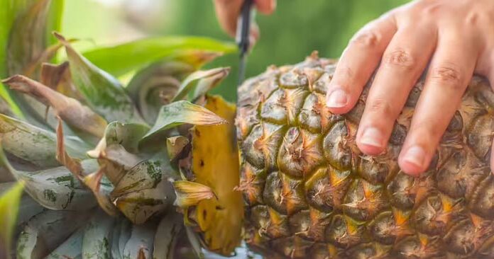 The Fastest Way to Peel a Pineapple