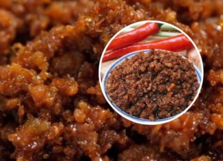 “A Delicious and Easy Guide to Making Shrimp Paste with Meat at Home”