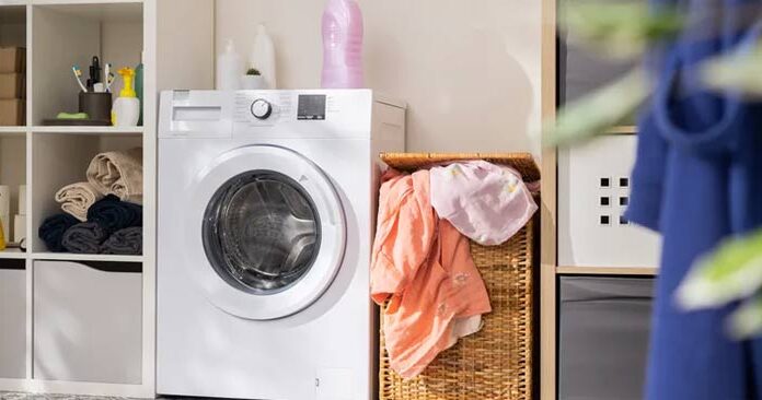 The Weekly Wash: A Guide to Keeping Your Home Sparkling Clean