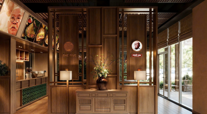 “The Tasty Secrets of Hanoi: Pho Thin’s Conquest of International Palates at The Five Villas & Resort Quangnam Danang”