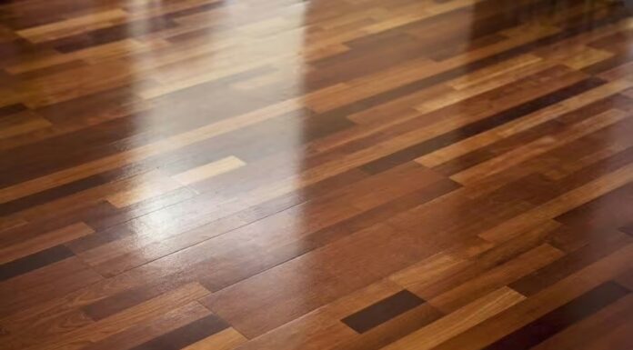 The Ultimate Guide to Sparkling Floors: A Surprising Kitchen Ingredient to Keep Your Home Dust-Free for Weeks