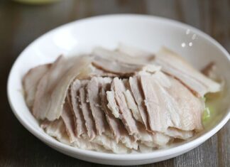 “Avoid These 3 Ingredients When Boiling Pork – The Secret to Delicious Meat”