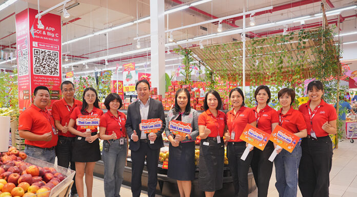 “Thai Product Week 2025: Stock Up on Thai Imports at GO! and TOPS MARKET.”
