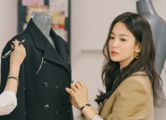 The Handsome Colleague’s Startling Secret
A tantalizing tale of an unexpected discovery about a charming coworker.