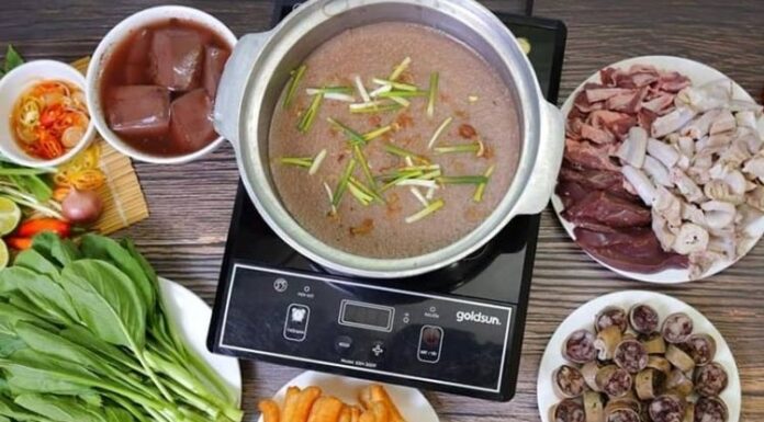 4 Hearty Porridge Hot Pot Dishes to Warm You Up on a Rainy Day in Hanoi, Starting at Just 120,000 VND per Pot.