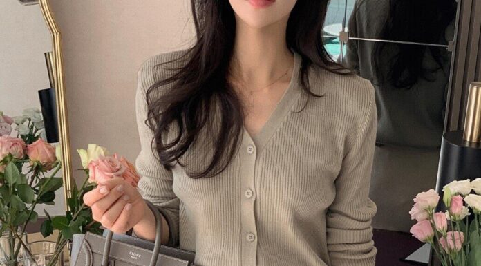 The Ultimate Guide to Women’s Workwear: Ditching the Boring Shirt for 4 Chic Alternatives