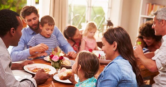 A Peaceful and Cheerful Family Reunion: Tips for a Memorable Gathering